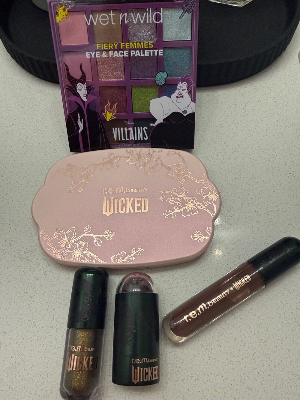 REM BEAUTY Wicked Makeup Bundle and Bonus